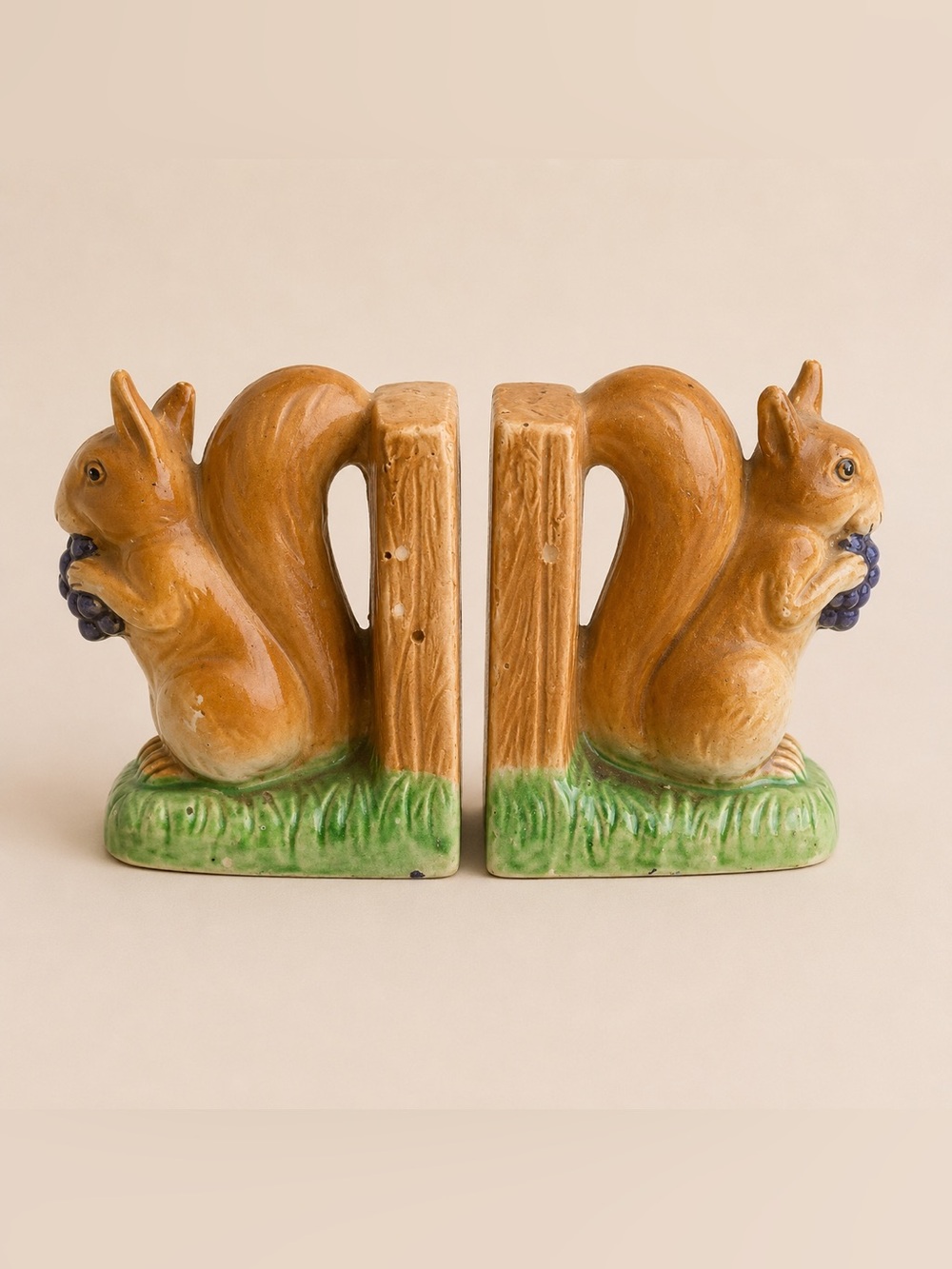 Vintage Ceramic Squirrel Bookends Pair Woodland Cottagecore Nursery Decor - Picture 3 of 6